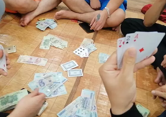 cách choi ba cay iwin club